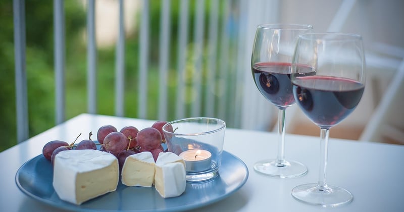 Master Wine and Cheese Pairings for Your Next Dinner Party